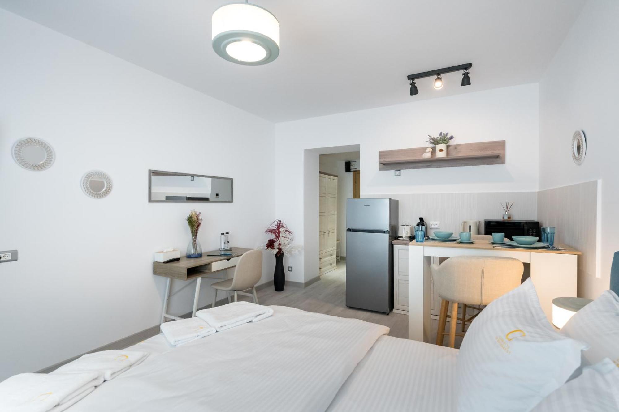 Apartamento Charlotte Grand Bucarest Exterior foto